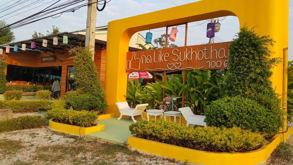 Ruen Narisra Resort Sukhothai Buitenkant foto